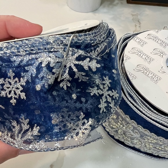 Blue holiday Palace/ribbli  White/Silver/navy Coordinating Ribbon Snowflake - Picture 5 of 9